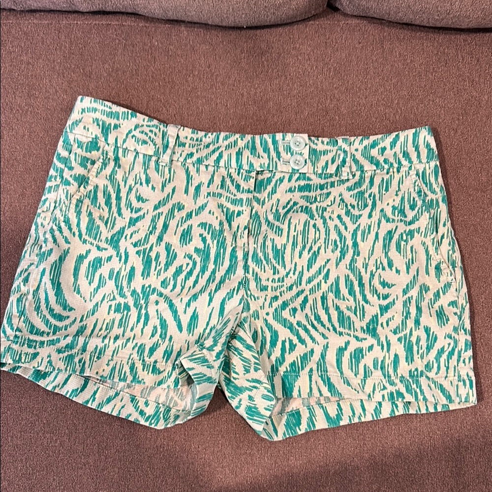 Green Patterned Women's Shorts